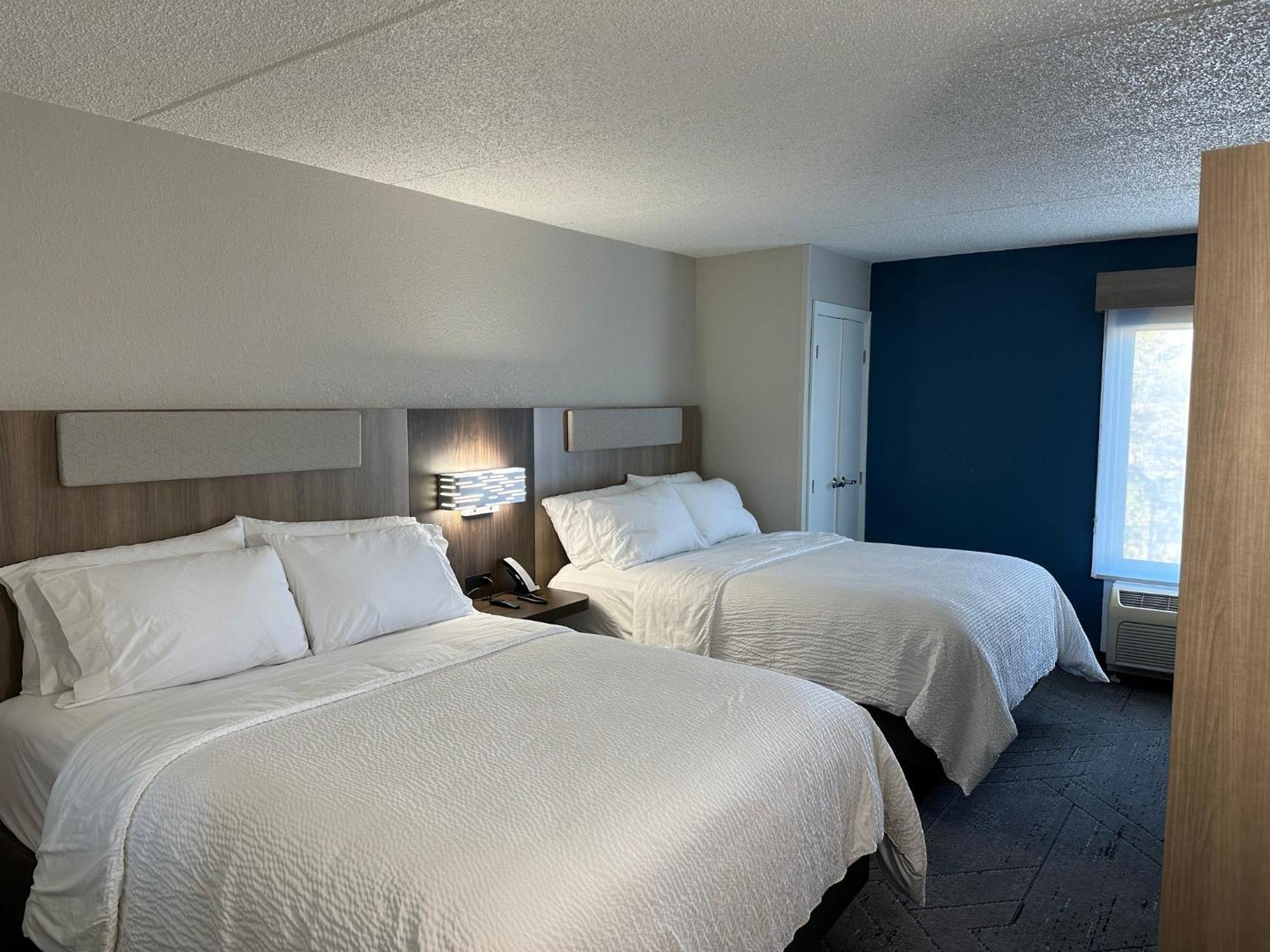 Holiday Inn Express & Suites Eden Prairie - Minneapolis, An Ihg Hotel Exterior photo